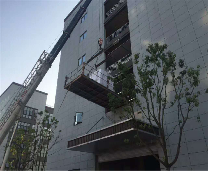 吊机上楼